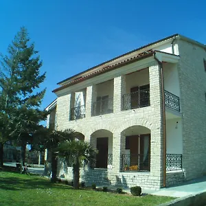 3* Gostinjska kuća Moderno